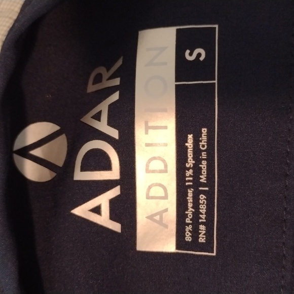 Adar Addition Go-Basic Scrub Set  Women - Size S - Picture 7 of 12